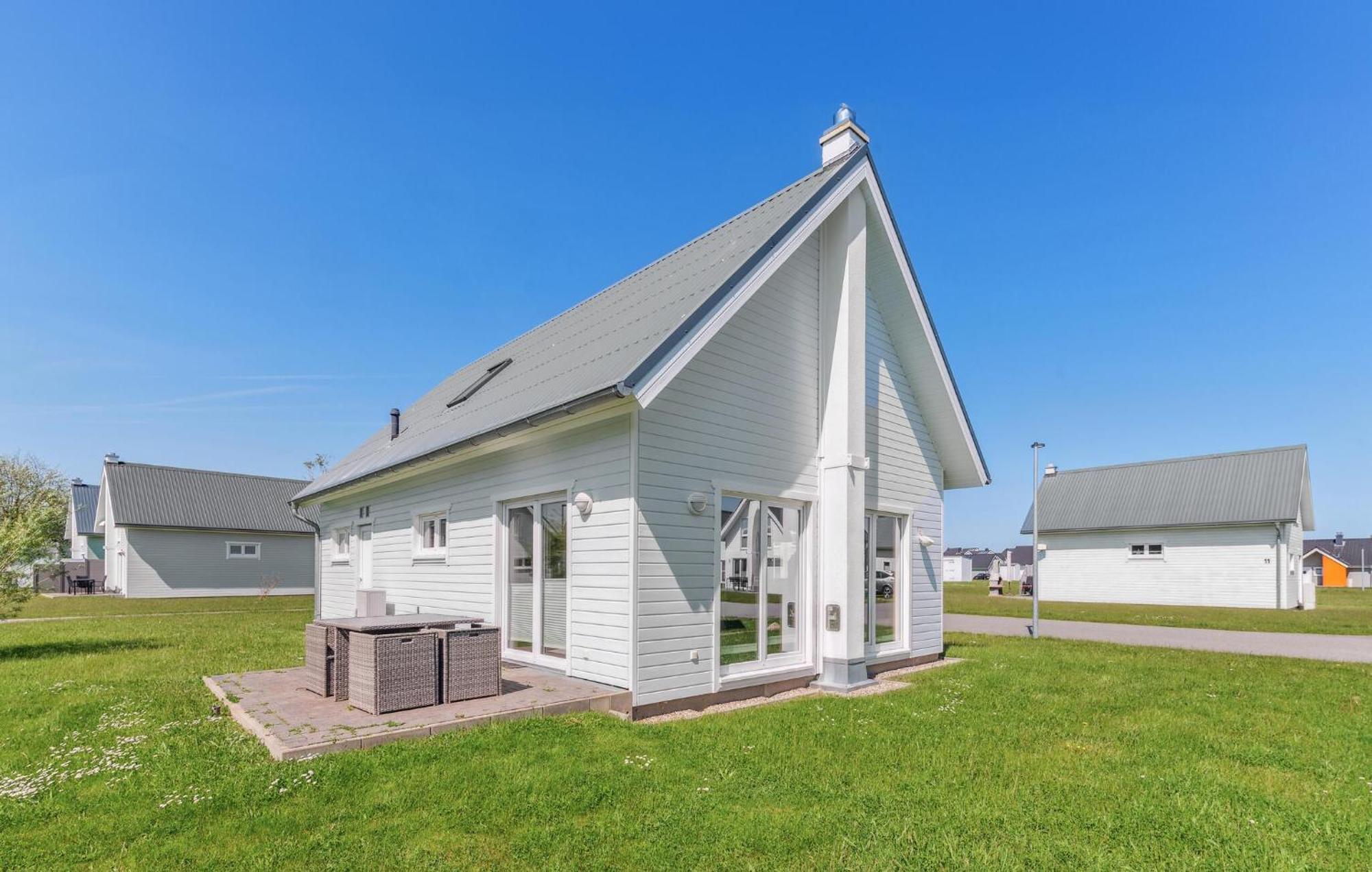 Beach Front Home In Ostseeresort Olpenitz Exterior foto